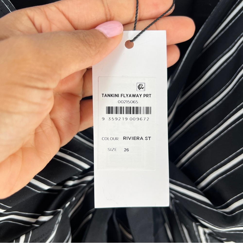 Evans Black Stripe Print Tankini Top Womens Size 26 PLUS Flyaway Print V Neck - Picture 10 of 16